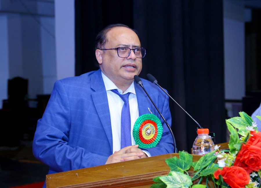 সম্মানিত প্রধান অতিথি সাবেক সচিব মোহাম্মদ মাহবুবুর রহমান
