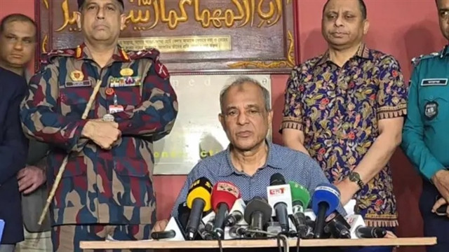সন্ধ্যার পর থেকে কঠোর অবস্থানে নামছে আইনশৃঙ্খলা বাহিনী : স্বরাষ্ট্র উপদেষ্টা