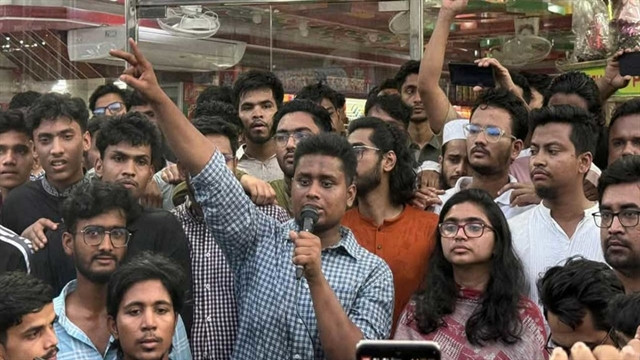 সংস্কারে বাধা দিলে জনগণই তার বিকল্প খুঁজে নেবে: হাসনাত আবদুল্লাহ